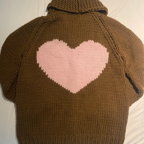 GOGO classic heart cardigan - Picture 1 of 2